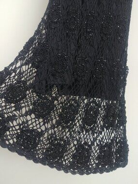 Vintage L RUNS SMALL black sleeveless beaded crochet look midi dress